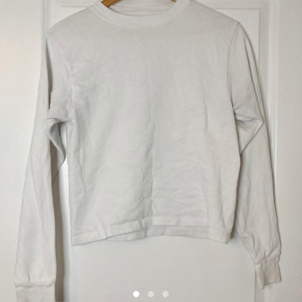 Crewneck top / sweater